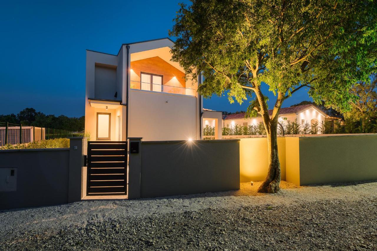 Villa Nobu Mali Vareški Exterior foto